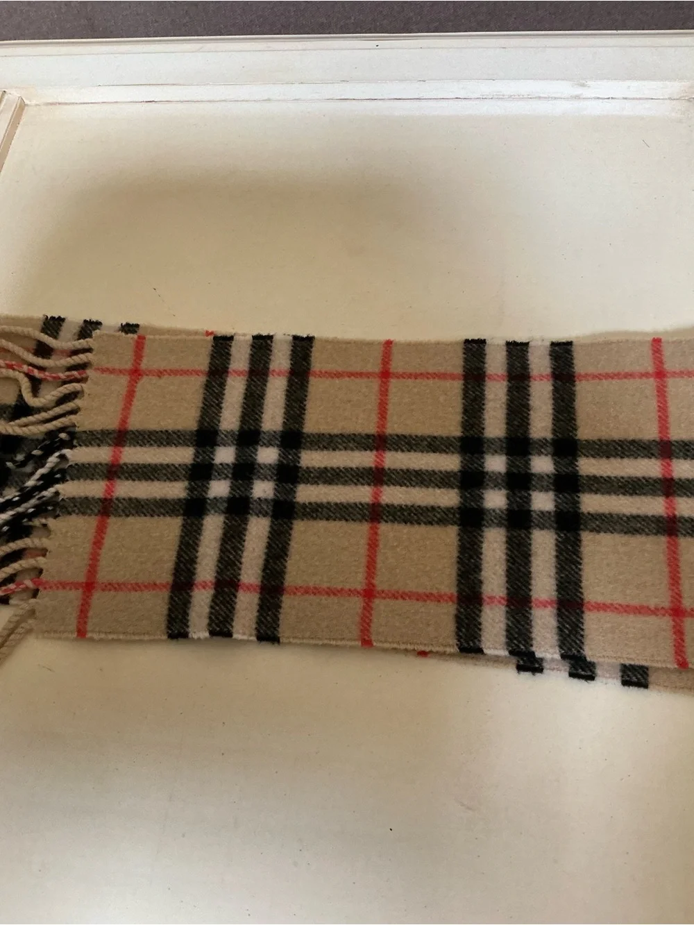 BEAUTIFUL BURBERRY CASHMERE FRINGE SCARF IN SAND BEIGE PERFECT CONDITION
